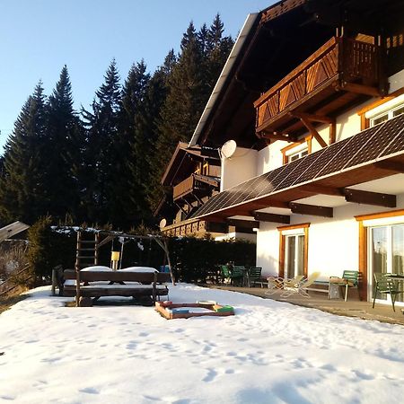 トレフェンAlmhaus Florianアパートメント エクステリア 写真